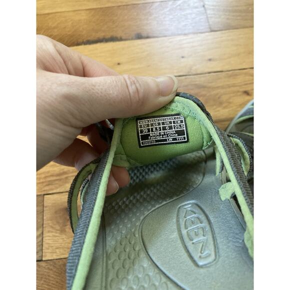 Keen Gray Green Newport Slide Women’s Slip On Bungee Lace Size US 8.5 Outdoors - Picture 5 of 5